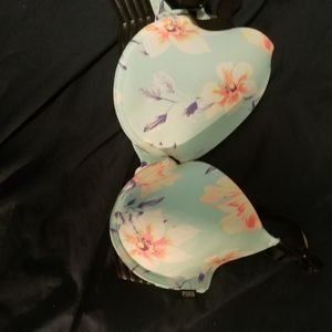 💚 Victoria's secret pink bra